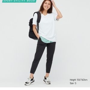 Uniqlo Women Ultra Stretch Jogger Pant Size S Black